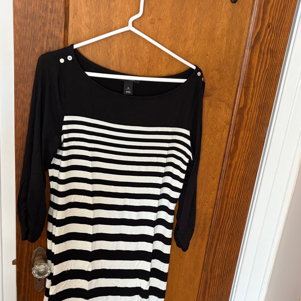 White House Black Market Black and White Striped Tunic